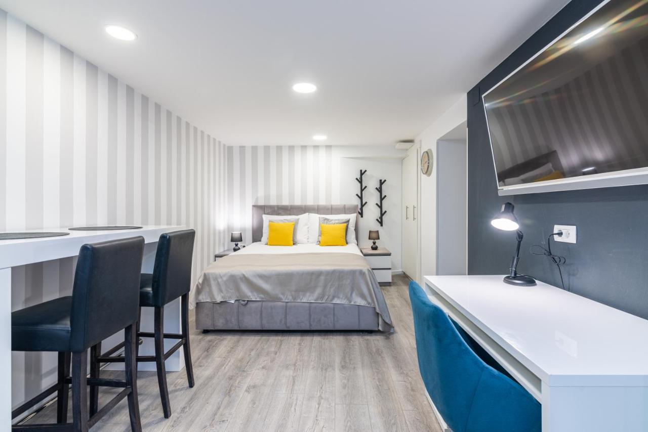 Small, Sweet & Cosy Apartments Rijeka Exterior photo
