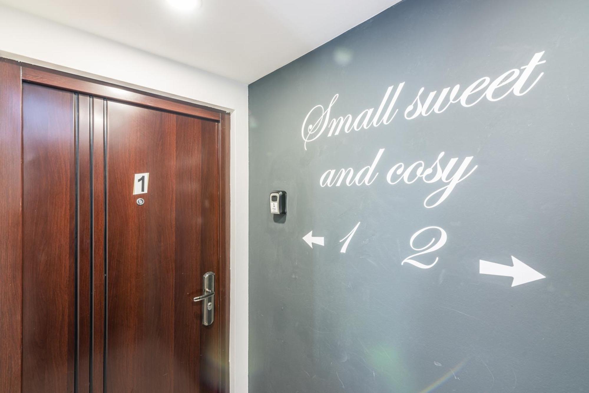 Small, Sweet & Cosy Apartments Rijeka Exterior photo